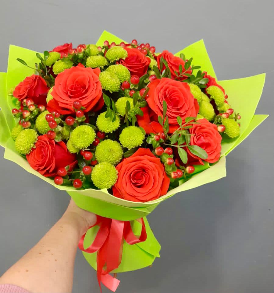 Букет цветов из: Хризантемы и Розы в Степаньково