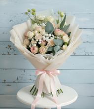 Букет цветов из:  Розы и Лизиантусы в Степаньково