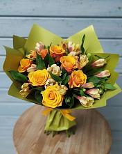 Букет цветов из:  Альстромерии и Розы #REPLACE_PRED# Степаньково