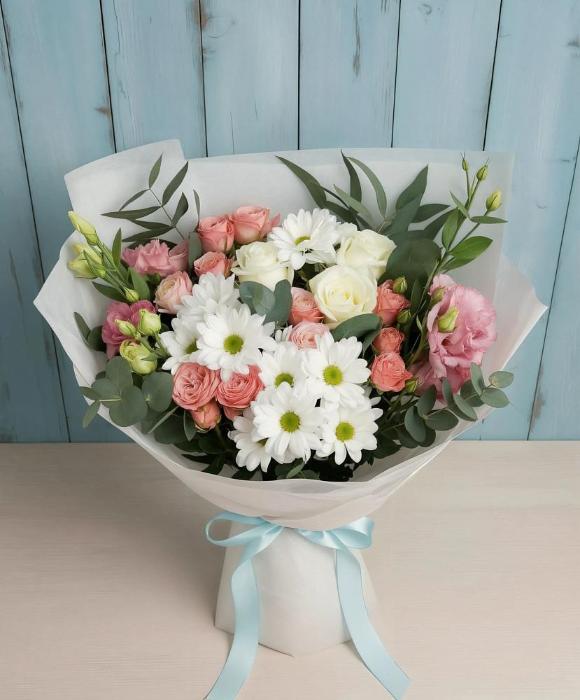 Букет цветов из: Розы, Лизиантусы и Хризантемы в Степаньково