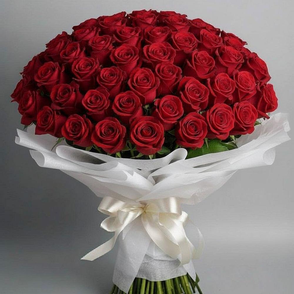 Букет 101 Красная роза Блэк Мэджик в Степаньково