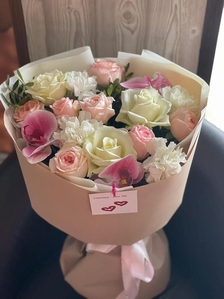 Букет цветов из: Орхидеи, Розы и Гвоздики в Степаньково