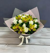 Букет цветов из:  Орхидеи и Розы в Степаньково