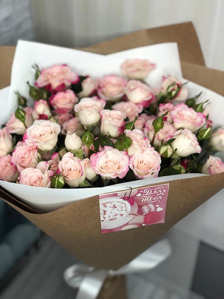 Букет цветов из: Розы в Степаньково