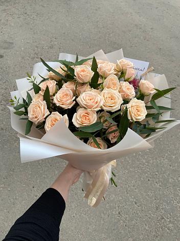 Букет Кремовые розы Латте в Степаньково